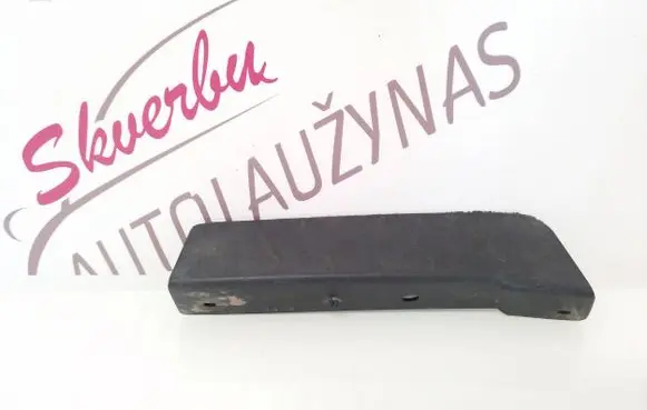 Renault Kadjar Front mudguard 622568647R