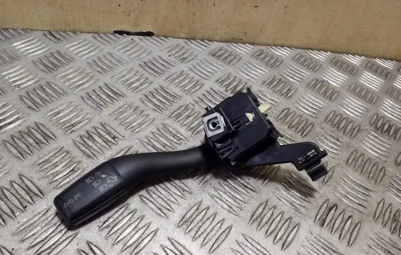 Audi A3 S3 8P Indicator stalk 8P0953513E