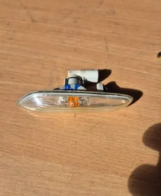 BMW 3 E90 E91 Front fender indicator light 7253325