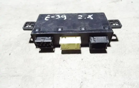 BMW 5 E39 Door control unit/module 61358377597