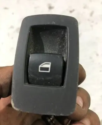 BMW X5 E70 Electric window control switch 6945874 15939900 1300B