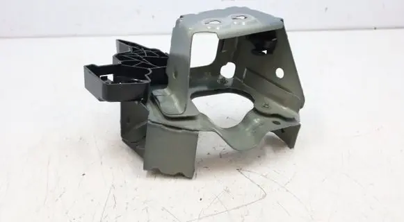 BMW XM Fender mounting bracket 9451340MWGK090626 9451340