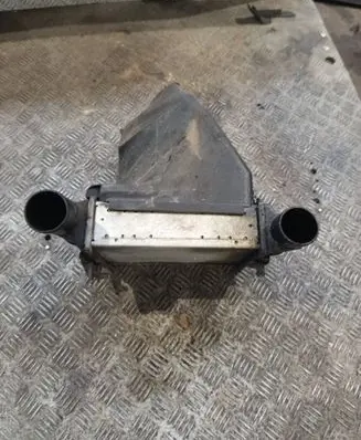 Volkswagen PASSAT B5 Intercooler radiator