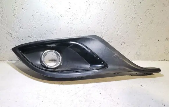 Dodge Durango Front fog light trim/grill 05113679A