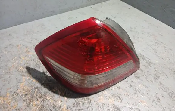 Nissan Tiida C11 Rear/tail lights 22504001