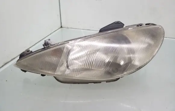 Peugeot 206 Headlight/headlamp 9640559580 89005132