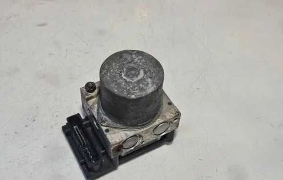 Renault Scenic II - Grand scenic II ABS Pump 8200038695 0265231300