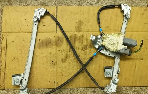 Front door window regulator with motor