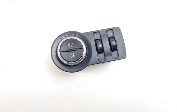 Opel Insignia A Light switch 13268702 251507