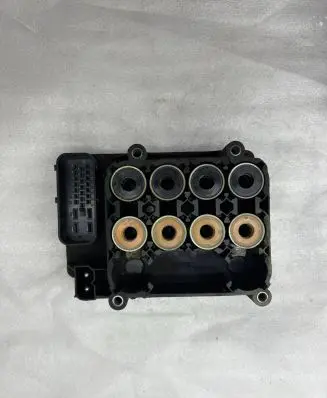 Audi A3 S3 8L ABS Pump 1J0907379