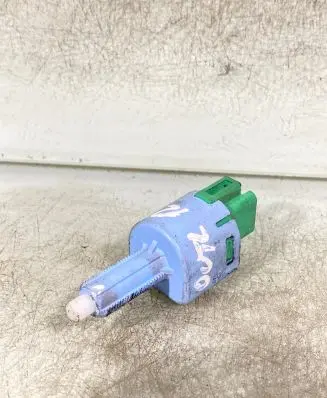 Mitsubishi Outlander Brake pedal sensor switch