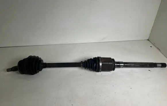 Land Rover Discovery 4 - LR4 Front driveshaft