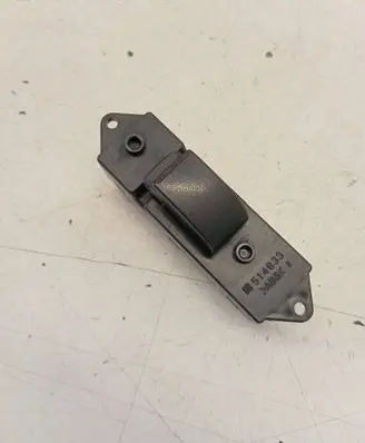 Mitsubishi Grandis Electric window control switch 8608A022