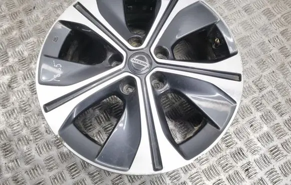 R17 alloy rim