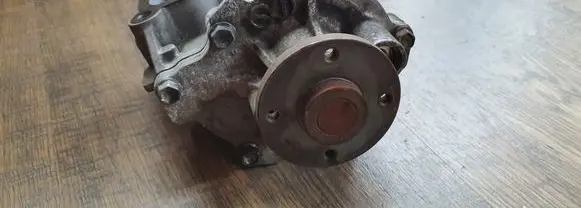 Mitsubishi Outlander Water pump