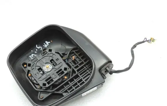 Mitsubishi Pajero Sport I Front door wing mirror part MR388475 MR442021