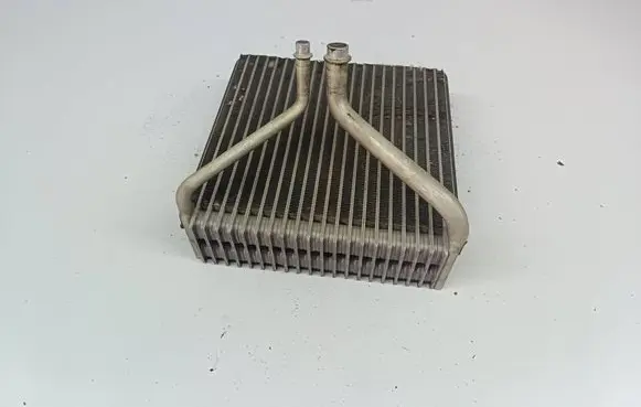 Air conditioning (A/C) radiator (interior)