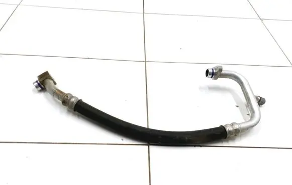 Air conditioning (A/C) pipe/hose