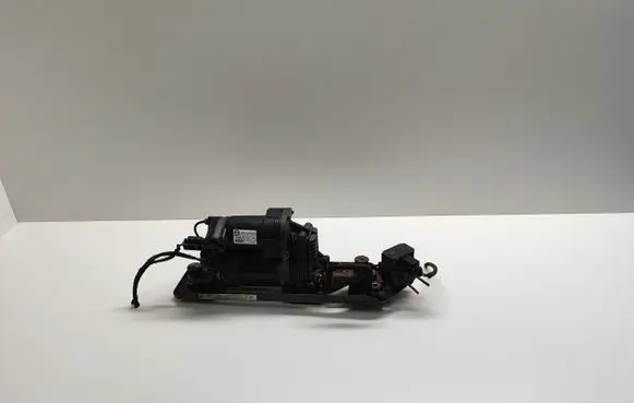 BMW 5 E60 E61 Air suspension compressor/pump 37106777827 6777827 104305