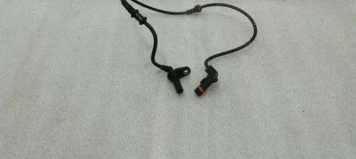 Mercedes-Benz E W212 ABS wheel speed sensor A2125400117