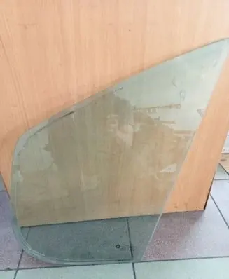 Renault Trafic II (X83) Front door window glass four-door DOT24AS2M25 43R00049