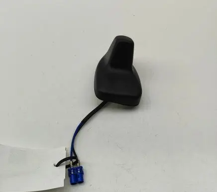 Ford F150 Aerial GPS antenna KL3T19K351DB5YZ9 811665YZ9B