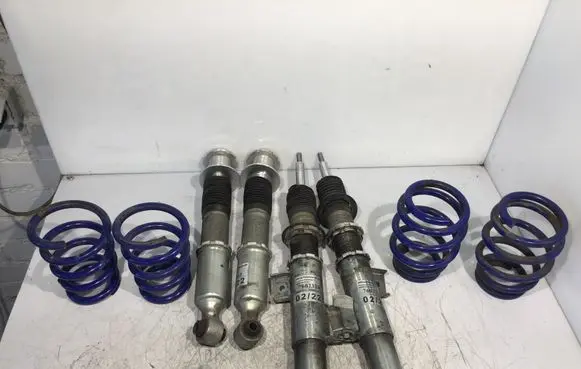 Volvo V60 Set of springs and shock absorbers (Front and rear) 