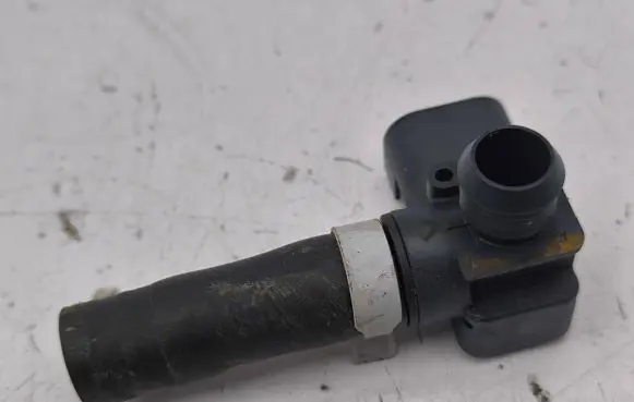 Tesla Model S Sensor 0265005356