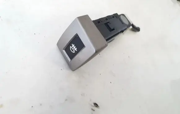 Fog light switch