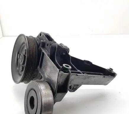 BMW 5 E39 Power steering pump 2246719