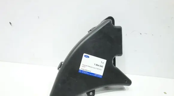 Ford Focus Front bumper mounting bracket F1EB16B075A