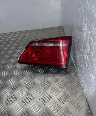 Volkswagen Golf Sportsvan Tailgate rear/tail lights 510945094K 510945260B