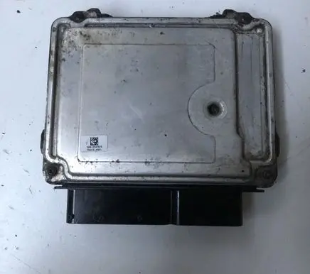 Volkswagen PASSAT B6 Engine control unit/module 0281013440 03G906021