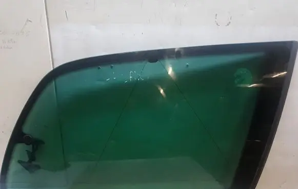 Ford Galaxy Rear side window