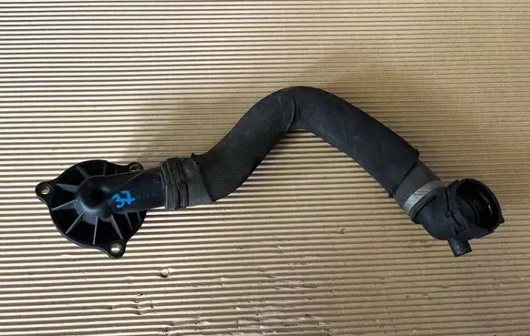 Thermostat/thermostat housing