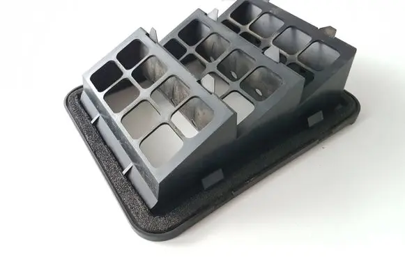 Mitsubishi Outlander Quarter panel pressure vent MR360284