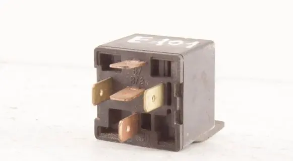 Opel Zafira A Other relay 792H1CC1 S0225