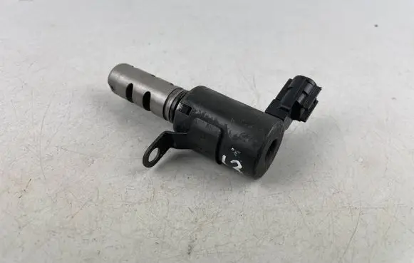 Subaru Outback Camshaft vanos timing valve 10921AA040 0055660 EF21