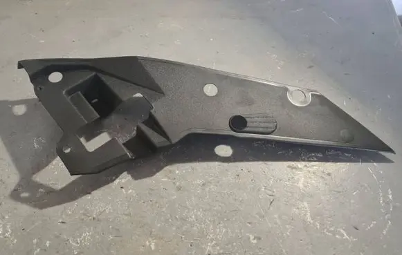 Audi A7 S7 4K8 Under headlight/headlamp trim 4K8805286