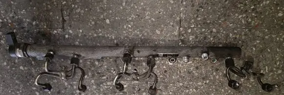 Fuel main line pipe