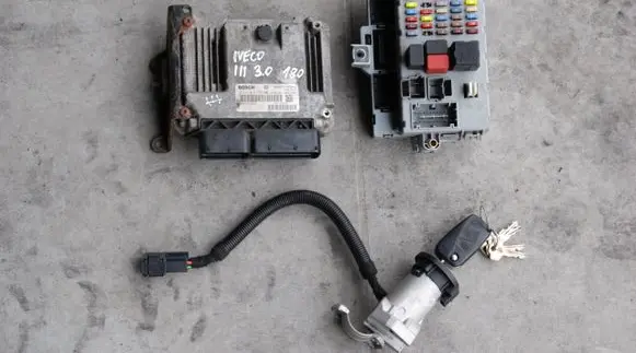 Iveco Daily 4th gen Engine ECU kit and lock set 180KM