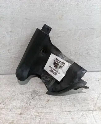 Chevrolet SSR (B) pillar trim (bottom) 15228399