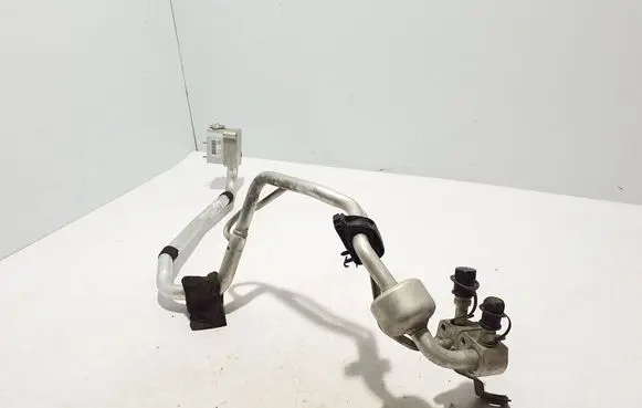 Volvo S60 Air conditioning (A/C) pipe/hose 31694247