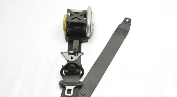 Opel Insignia A Front seatbelt 13303849