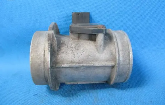 Audi A6 S6 C5 4B Mass air flow meter 059906461D