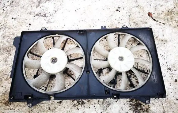 Mazda 6 Radiator cooling fan shroud 