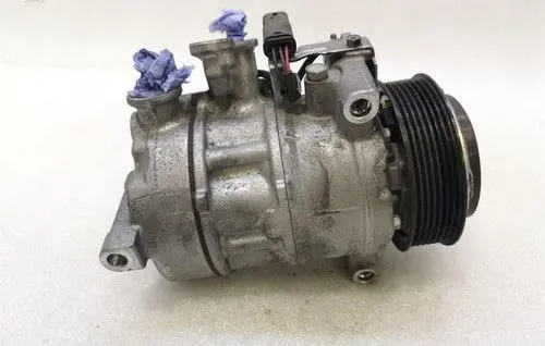 Mercedes-Benz E W238 Air conditioning (A/C) compressor (pump) A0008303500