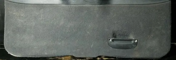 Trunk/boot lower side trim panel