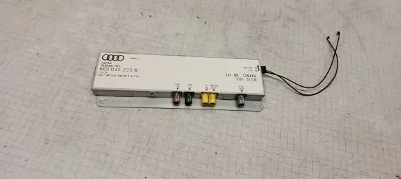 Audi A4 S4 B6 8E 8H Antenna control unit 8E9035225B