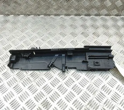 BMW 2 F22 F23 Radiator support slam panel bracket 7600536 8507407